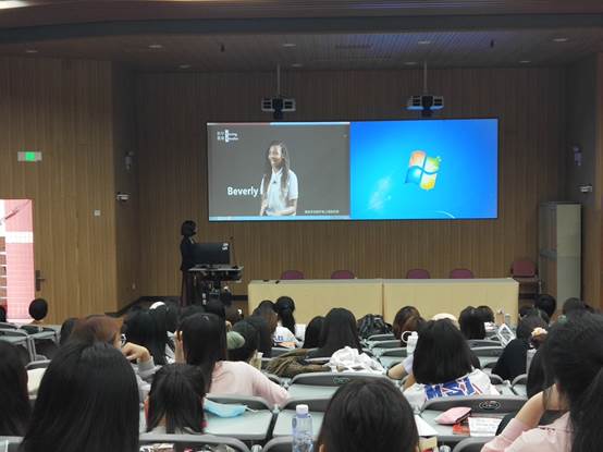 说明: D:/商务外语系包/202103-07月/2021.6.10乐宁来校宣讲/2021.6.10乐宁来校宣讲照片/乐宁来校宣讲照片6.jpg